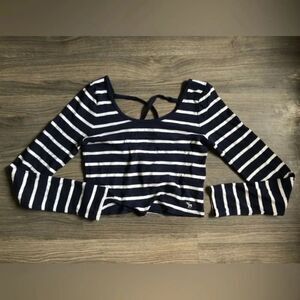 Abercrombie & Fitch | Stripped Long Sleeve  Crop Top